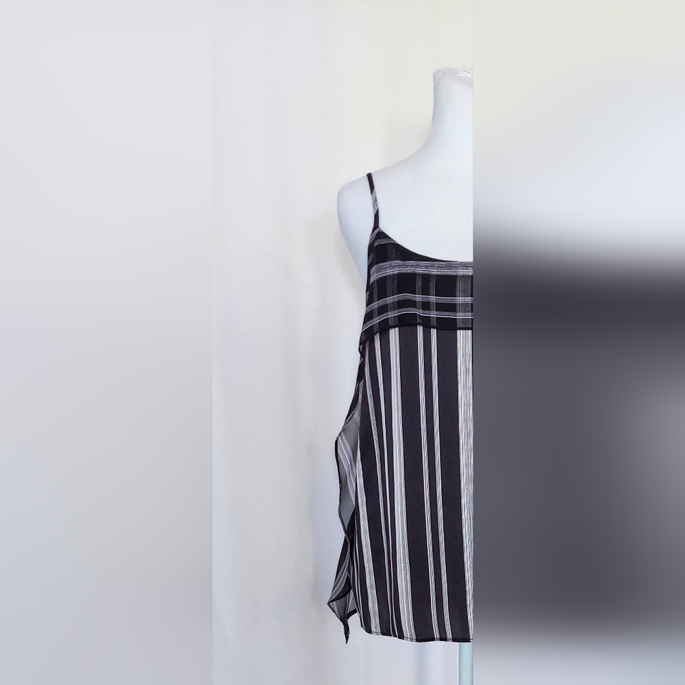 Bcbgeneration Size Xs Spaghetti Strap Cami Top Bl… - image 2